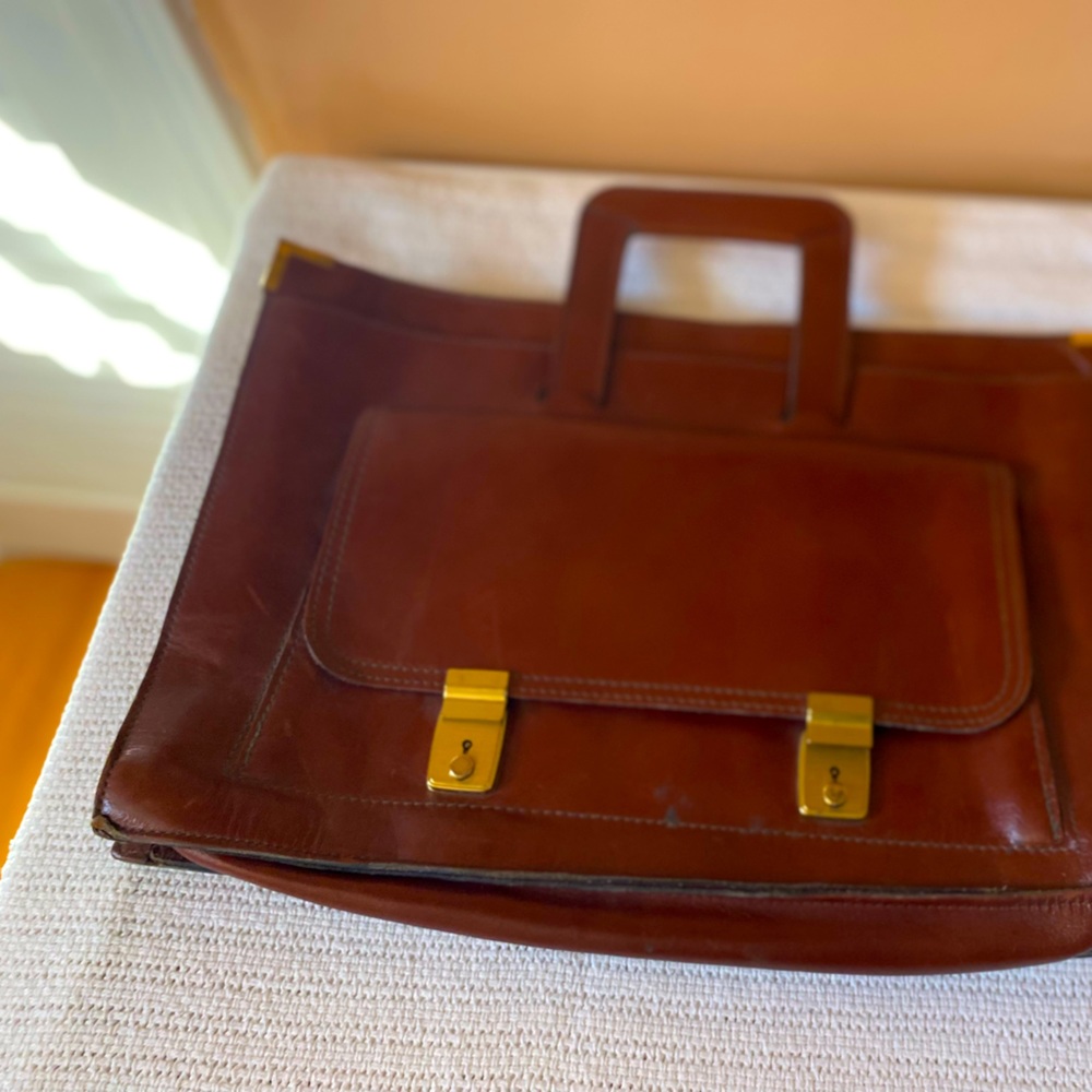 Vintage leather briefcase or laptop bag